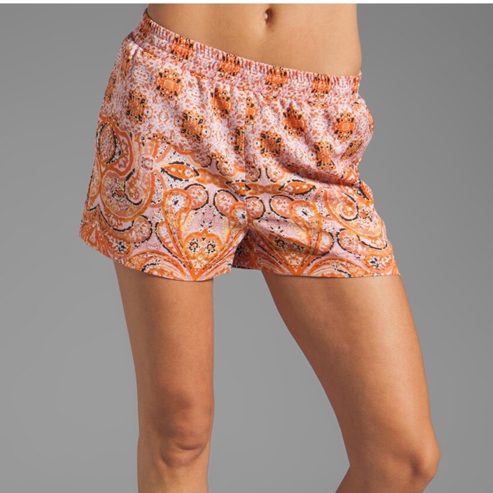 BCBGMAXAZRIA Printed shorts